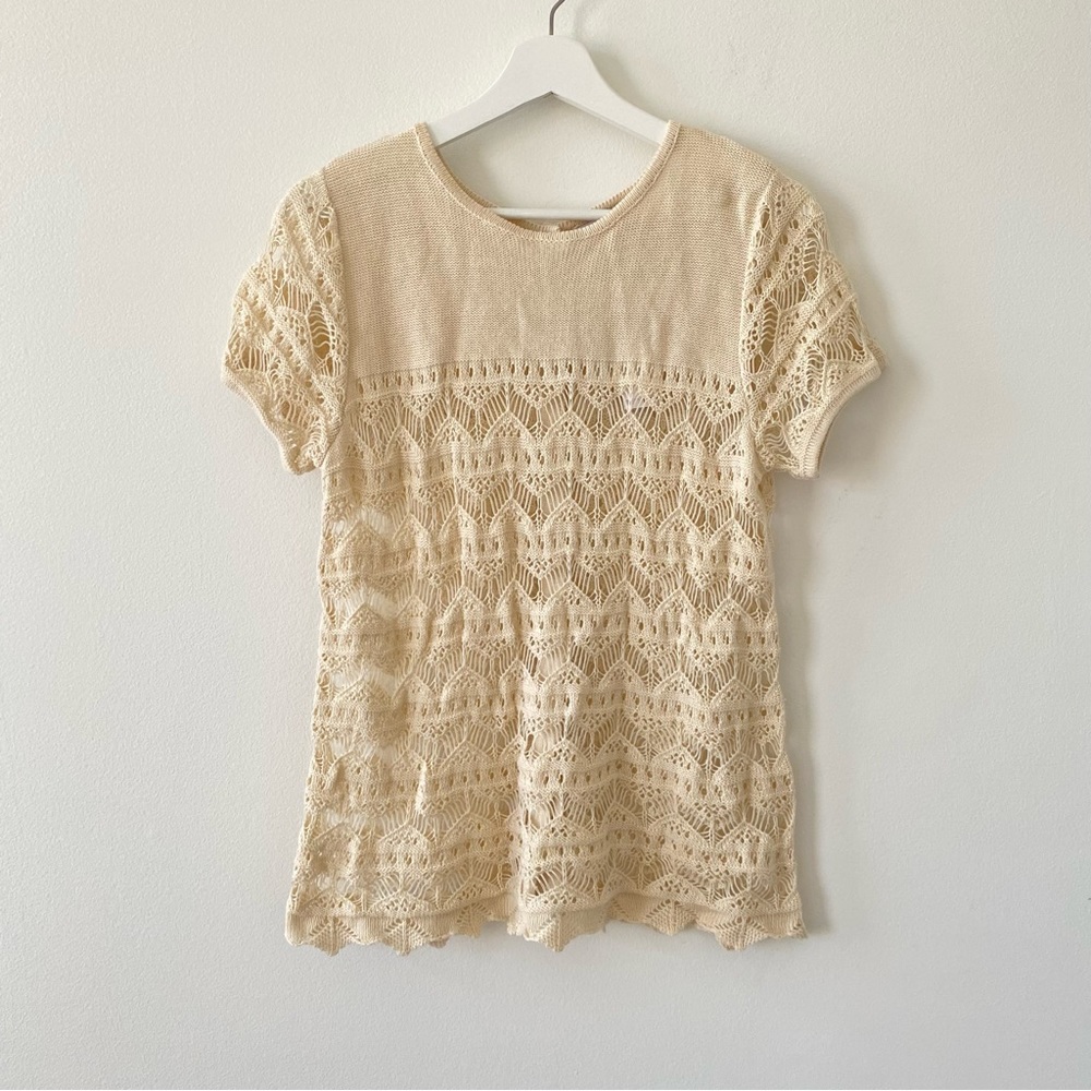 eight eight eight Women’s Crew Neck Back Button Down Knit Top